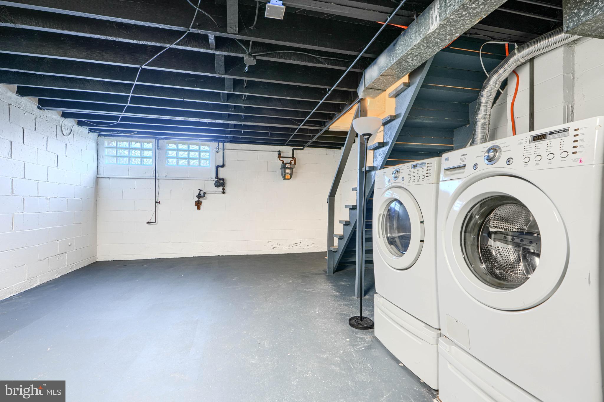 602 Aldworth Road Dundalk, MD 21222 - Photo 24 of 27 Bright and spacious laundry area in the basement.