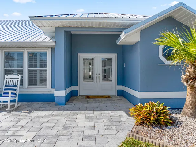 $825,000 | 100 Matthews Street, Satellite Beach, FL 32937