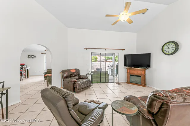 $825,000 | 100 Matthews Street, Satellite Beach, FL 32937