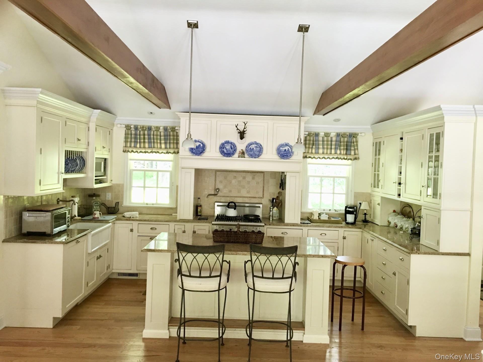 9 Cedar Hill Road Pound Ridge, NY 10576 - Photo 4 of 21 Gorgeous Chef's Kitchen with exposed beams and high end appliances.