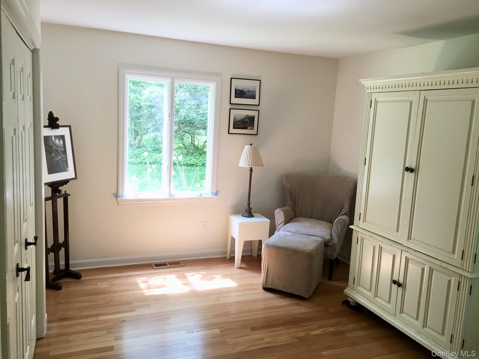 9 Cedar Hill Road Pound Ridge, NY 10576 - Photo 10 of 21 Bedroom #3