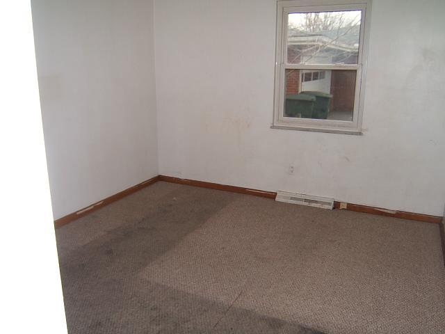 1244 South James Road Columbus, OH 43227 - Photo 8 of 11