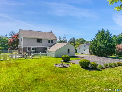 $899,000 | 516 Stillwater Road, Stamford, CT 06902