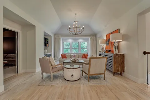 $1,185,000 | 134 Monterrey Bend, Montgomery, TX 77316