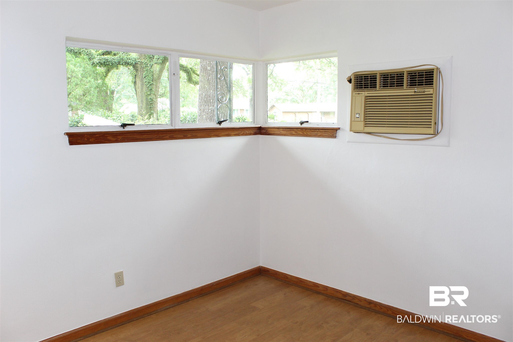 4208 Vega Drive Mobile, AL 36693 - Photo 4 of 12