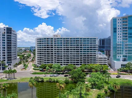 a view of a multi story building