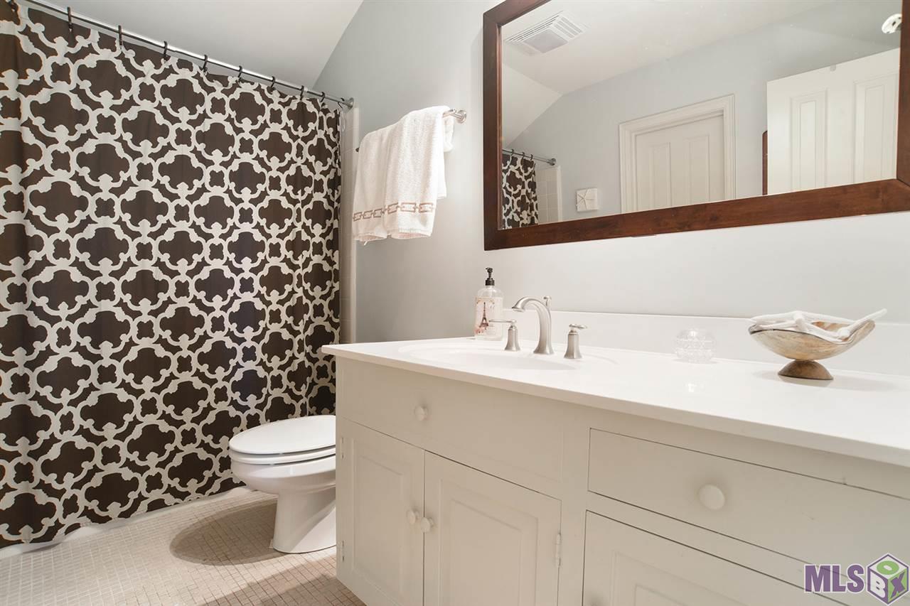 2492 Fairway Drive Baton Rouge, LA 70809 - Photo 15 of 21 Gallery Image 15