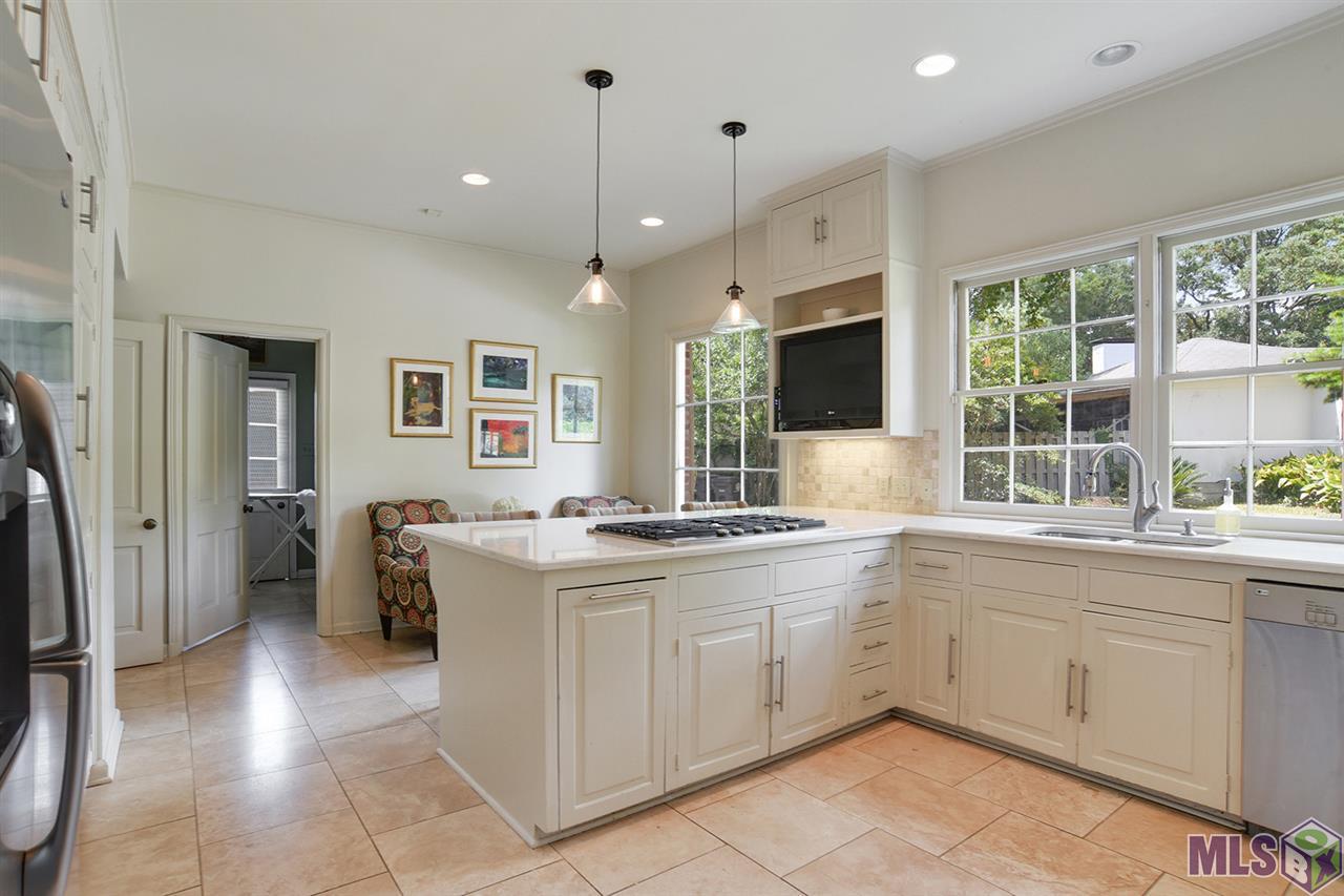 2492 Fairway Drive Baton Rouge, LA 70809 - Photo 7 of 21 Gallery Image 7