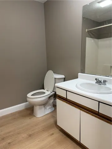 $1,900 | 724 Beverage Hill Avenue, Unit 302, Pawtucket, RI 02861