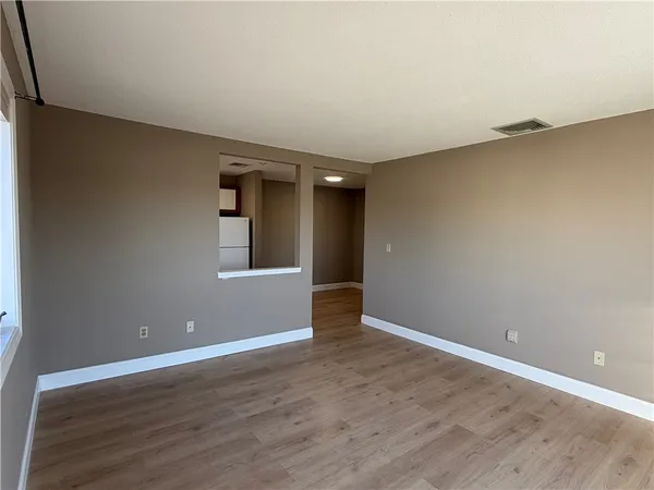 $1,900 | 724 Beverage Hill Avenue, Unit 302, Pawtucket, RI 02861