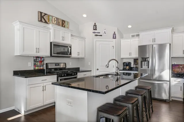 $265,000 | 610 Sedgegrass Drive, Champaign, IL 61822