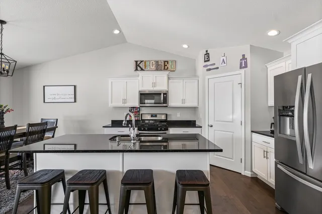 $265,000 | 610 Sedgegrass Drive, Champaign, IL 61822