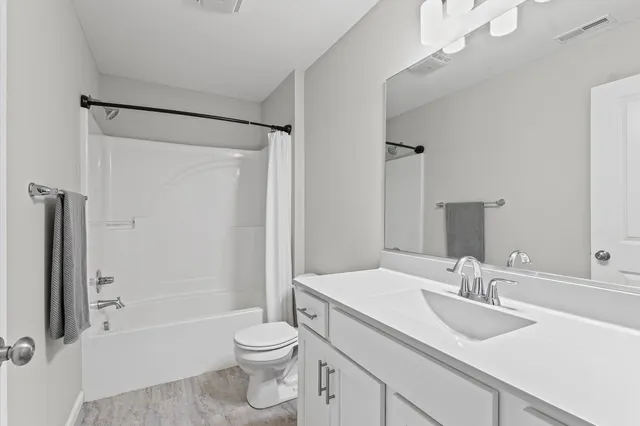 $265,000 | 610 Sedgegrass Drive, Champaign, IL 61822