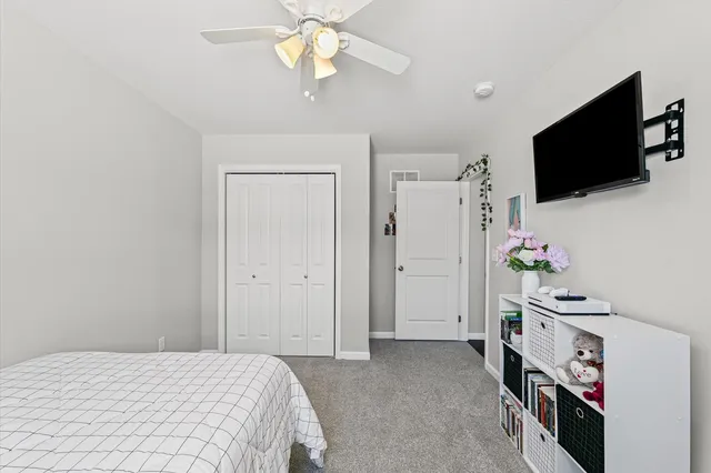 $265,000 | 610 Sedgegrass Drive, Champaign, IL 61822