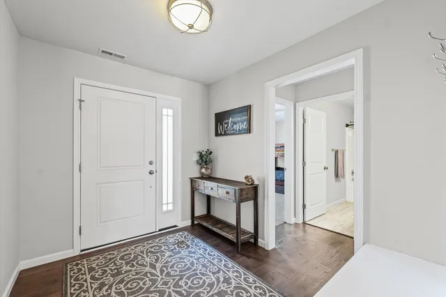 $265,000 | 610 Sedgegrass Drive, Champaign, IL 61822