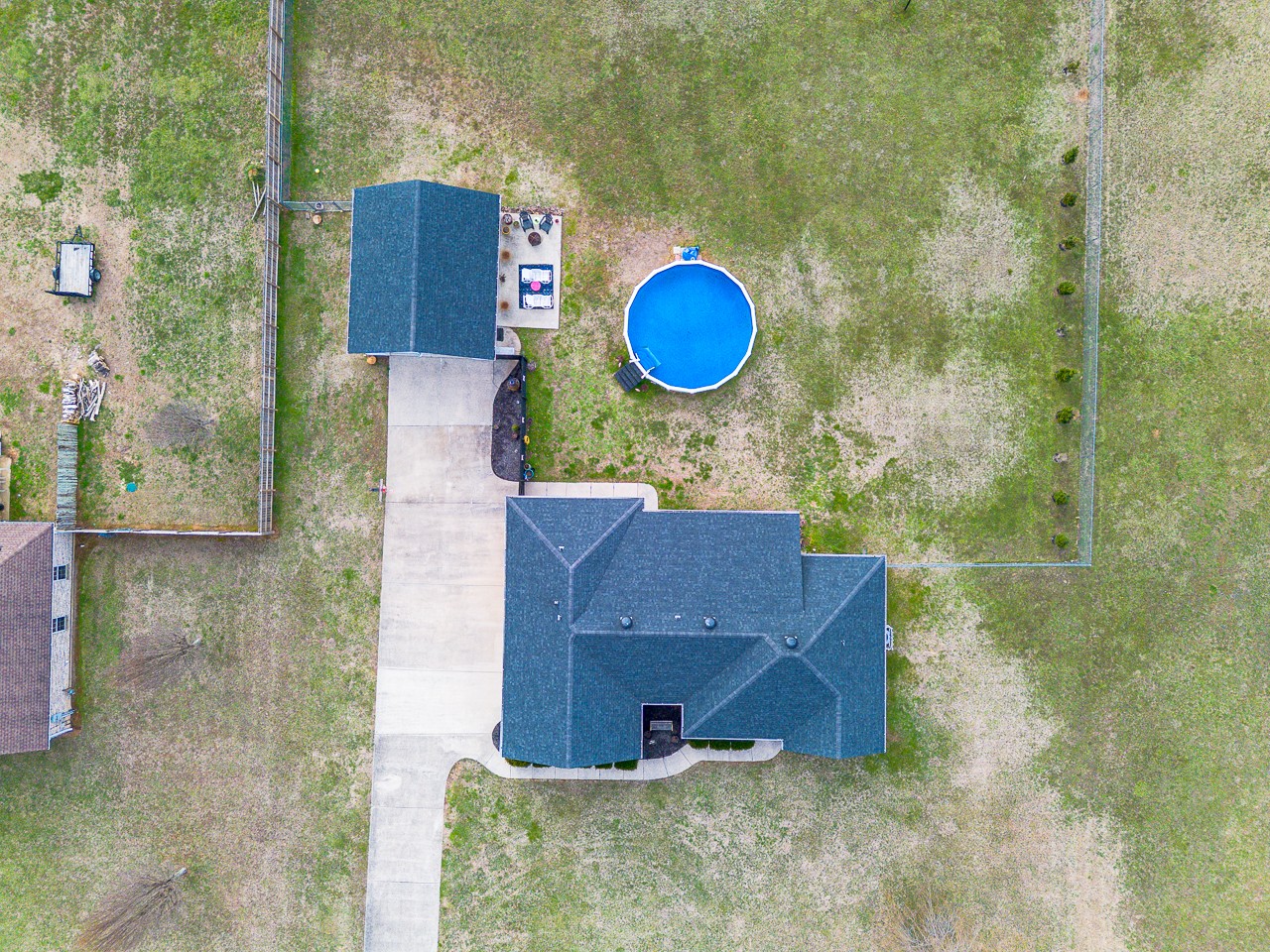 13 Power Station Road Taft, TN 38488 - Photo 2 of 37