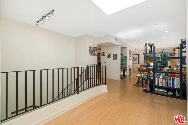 $5,750 | 2111 South Beverly Glen Boulevard, Unit PH4, Los Angeles, CA 90025