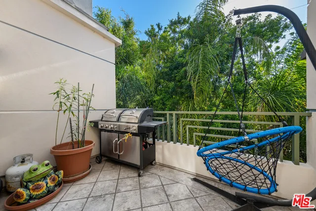 $5,750 | 2111 South Beverly Glen Boulevard, Unit PH4, Los Angeles, CA 90025