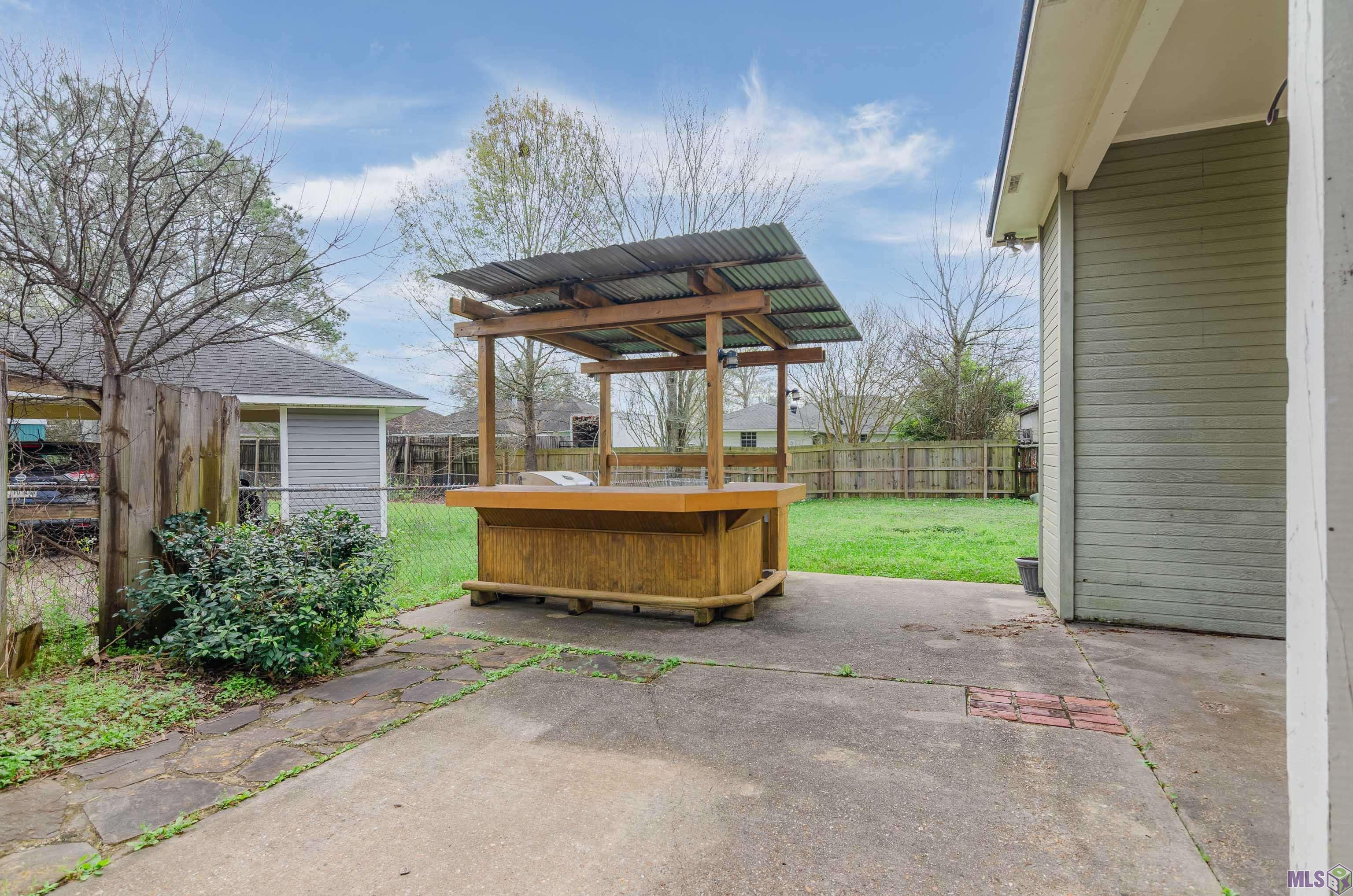 15022 Point Chenier Avenue Baton Rouge, LA 70817 - Photo 16 of 19 Gallery Image 16
