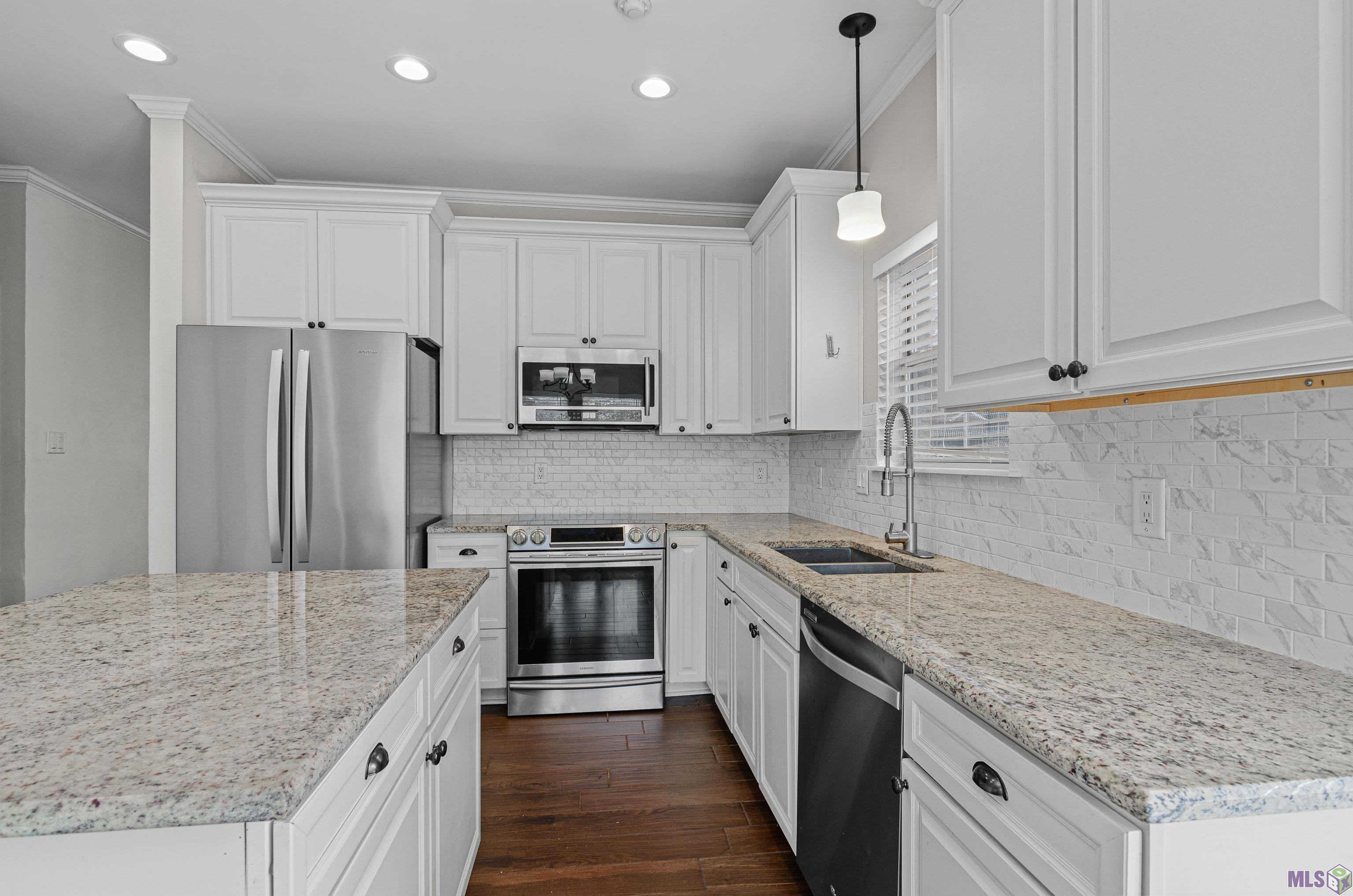 15022 Point Chenier Avenue Baton Rouge, LA 70817 - Photo 6 of 19 Gallery Image 6