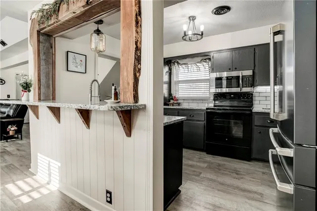 $224,900 | 117 Main Street, Wellsville, KS 66092