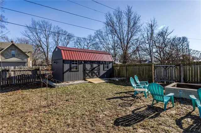 $224,900 | 117 Main Street, Wellsville, KS 66092