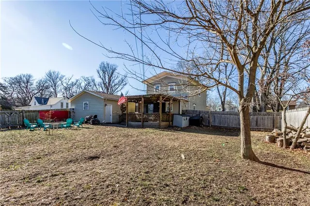 $224,900 | 117 Main Street, Wellsville, KS 66092