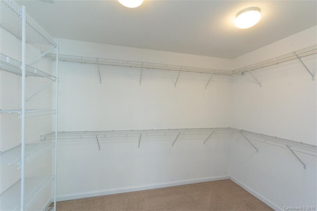 9609 Fernspray Road Charlotte, NC 28213 - Photo 27 of 30 a view of an empty room