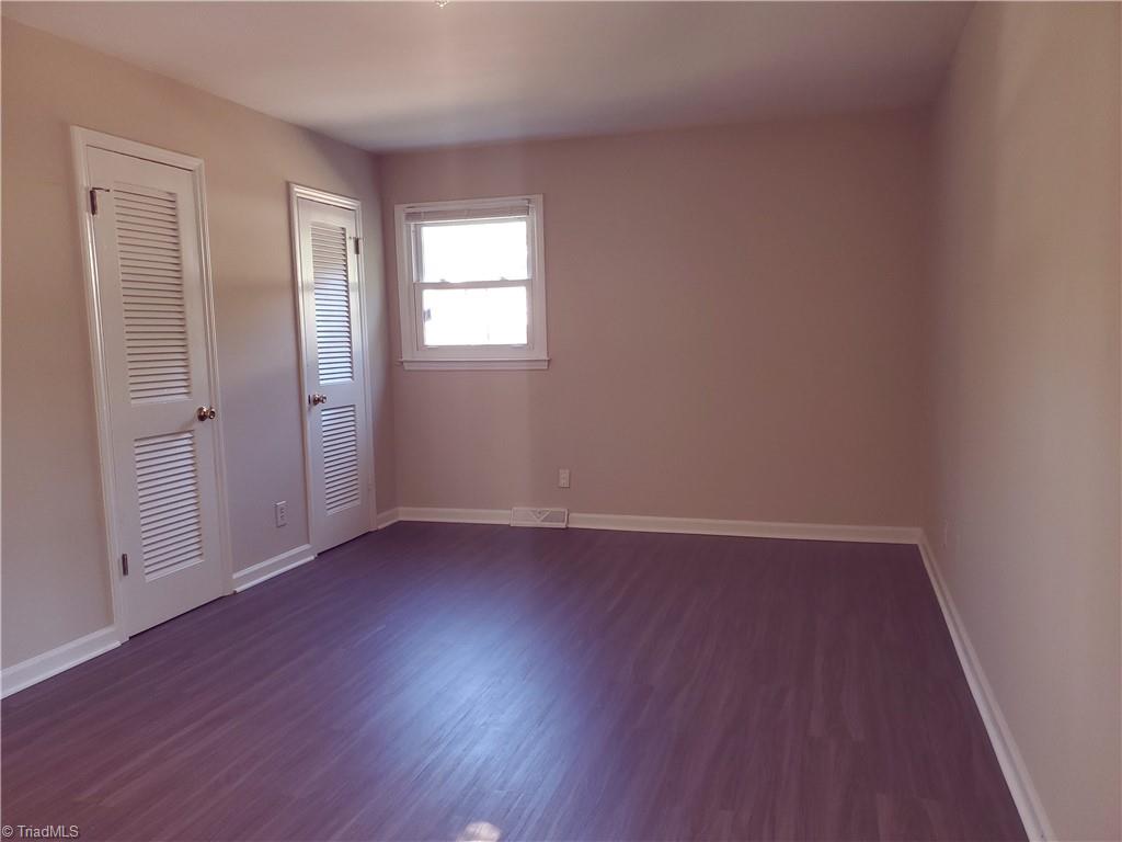 2210 New Castle Road Greensboro, NC 27406 - Photo 6 of 28