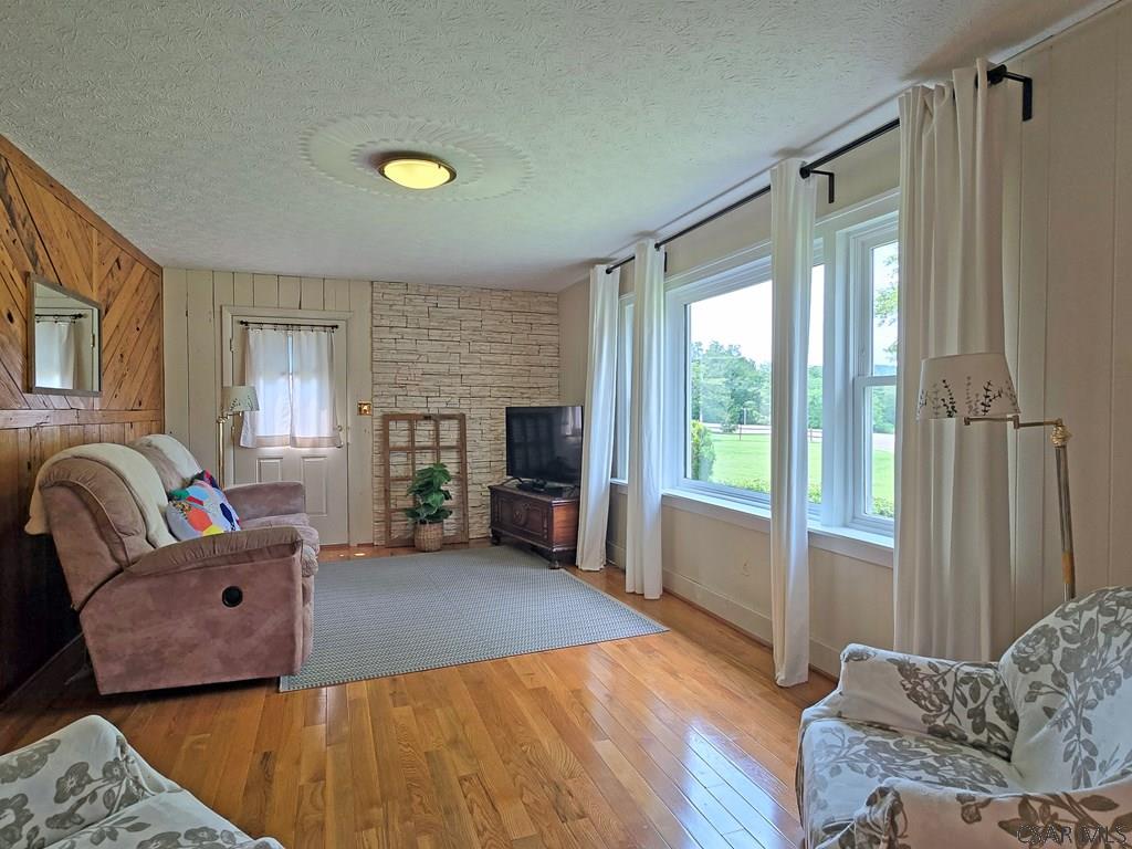 1347 Springs Road Springs, PA 15562 - Photo 16 of 63