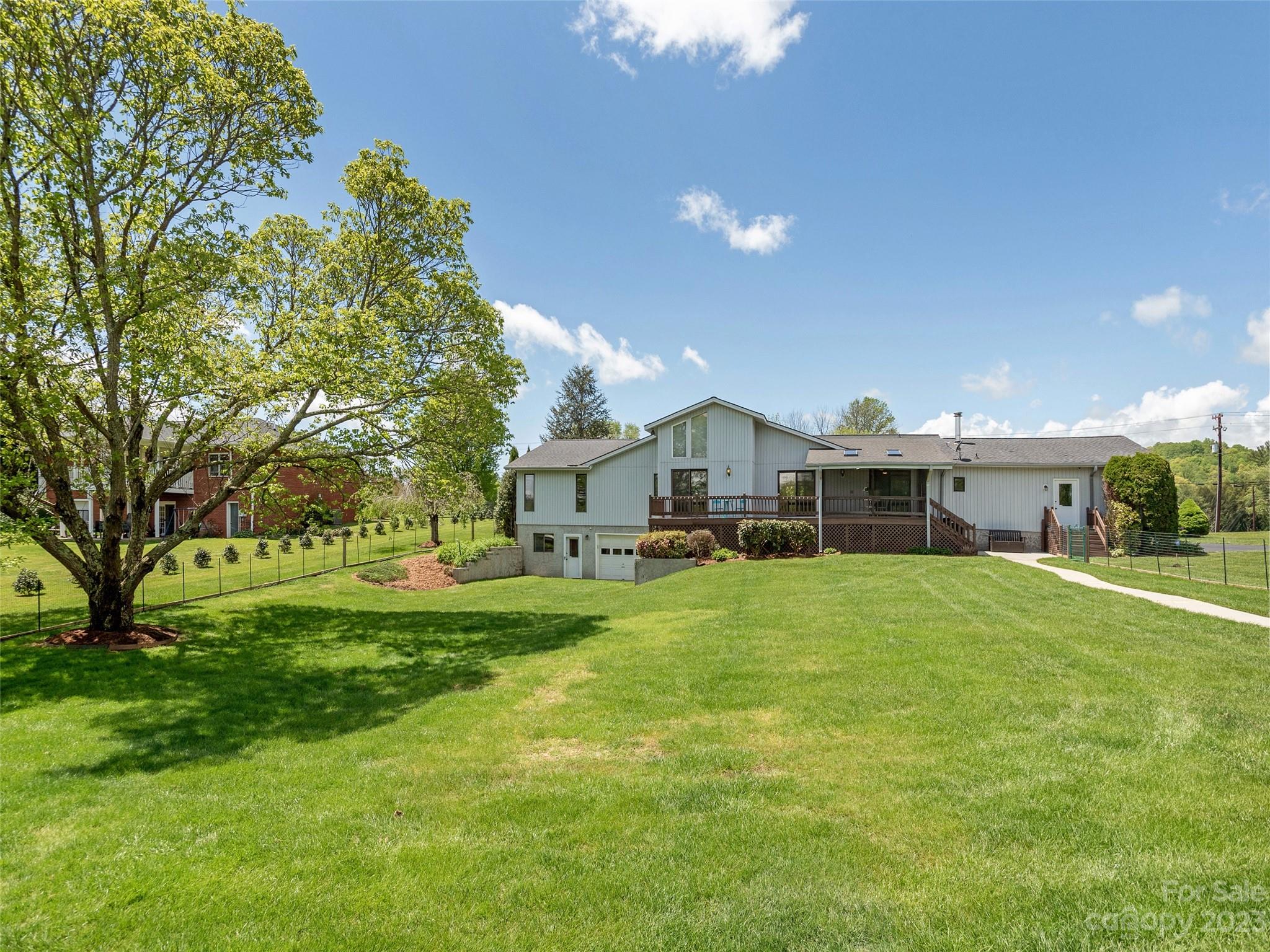 71 Banner Farm Road Horse Shoe, NC 28742 - Photo 39 of 43 Gallery Image 39