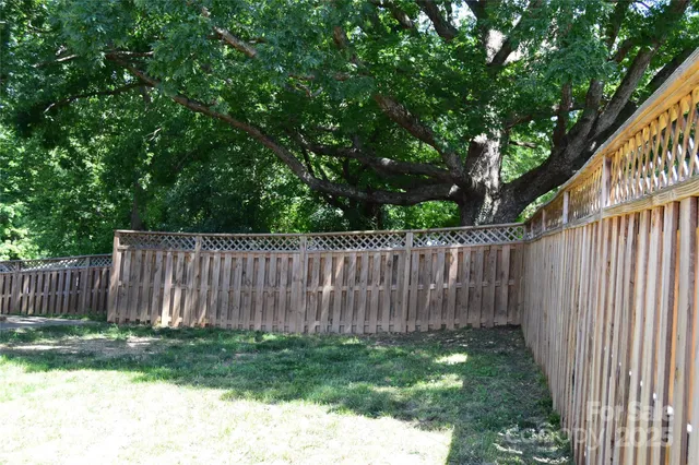 $579,900 | 1102 Blueview Drive, Black Mountain, NC 28711