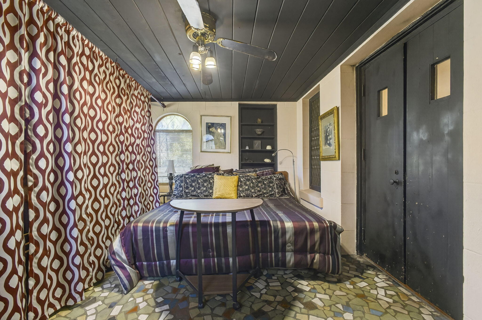 445 29th Street West Palm Beach, FL 33407 - Photo 28 of 61 a view of a livingroom with furniture and window