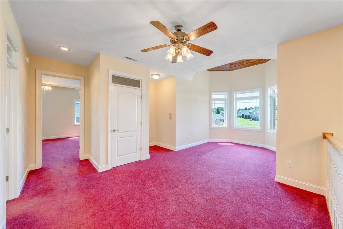 625 Frontier Way Fincastle, VA 24090 - Photo 48 of 105 050-MIB02854