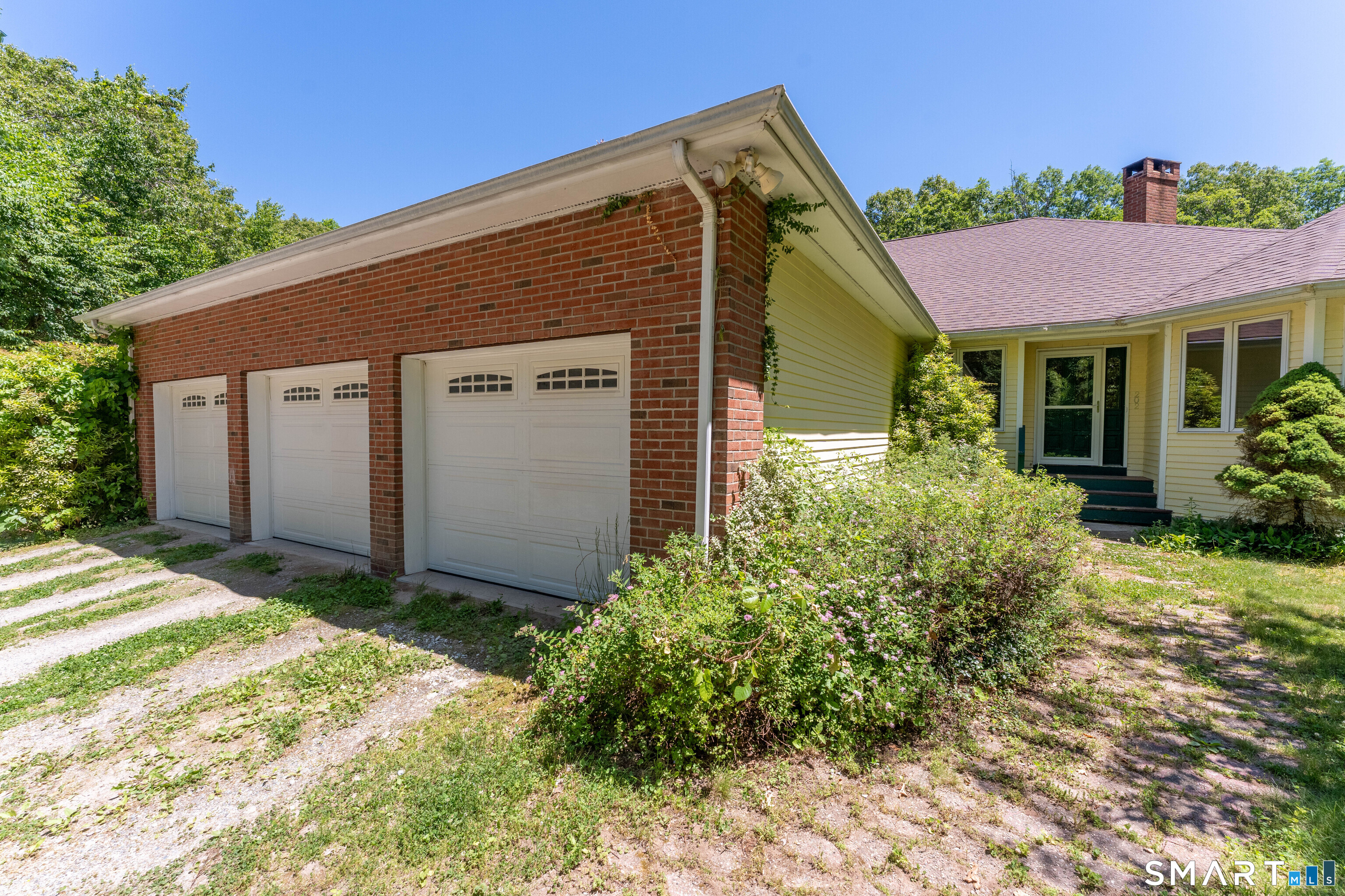 202 West Road Salem, CT 06420 - Photo 33 of 40