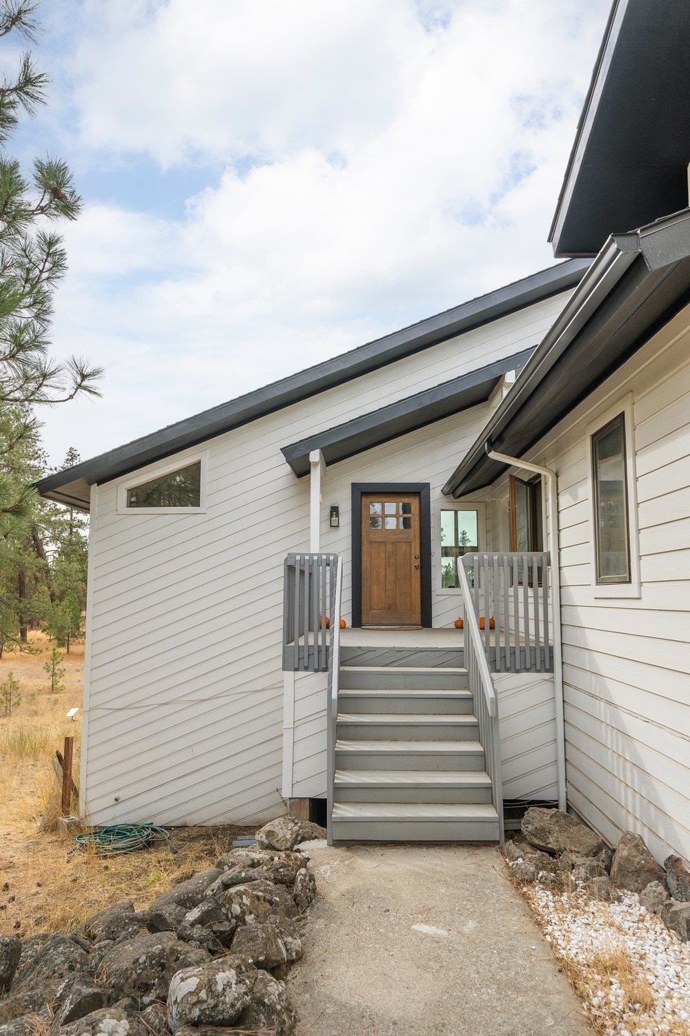 21407 West Baker Road Cheney, WA 99004 - Photo 5 of 50