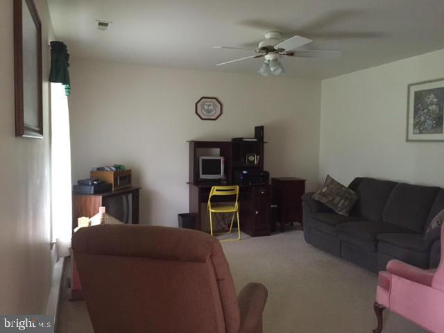 1475 Tract Road Fairfield, PA 17320 - Photo 3 of 25 Living Room