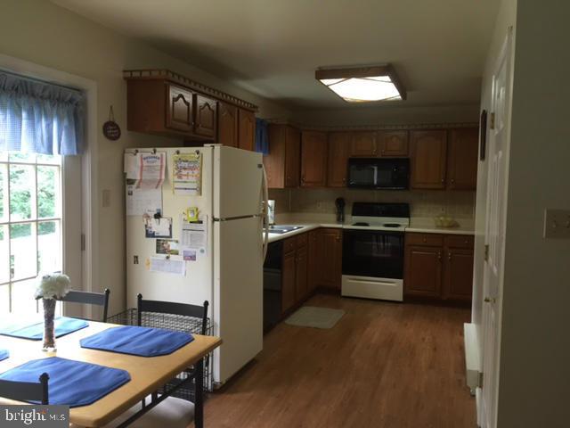 1475 Tract Road Fairfield, PA 17320 - Photo 8 of 25 Kitchen