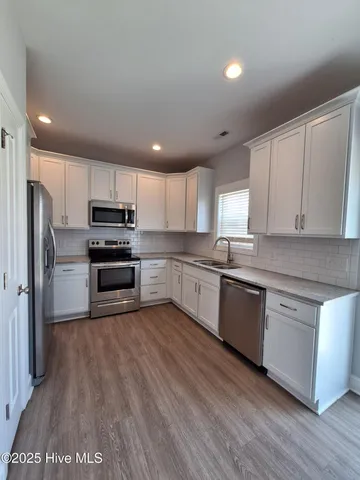 $2,100 | 3928 Pensacola Drive, Greenville, NC 27834