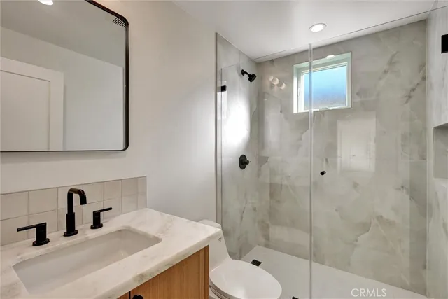 $5,999 | 1688 North Sierra Bonita Avenue, Pasadena, CA 91104