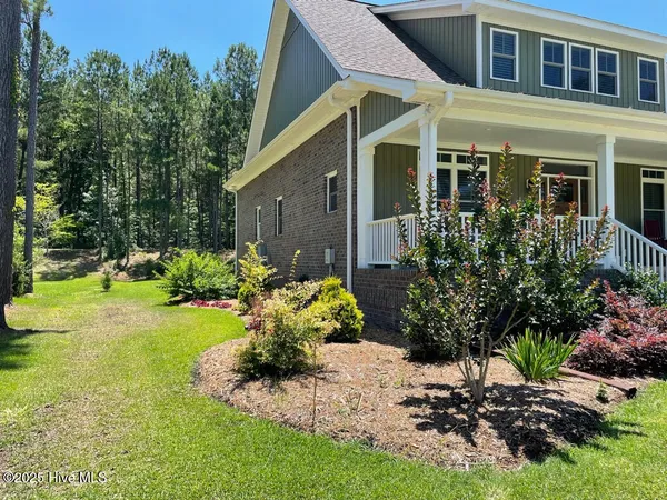 $694,000 | 444 Cypress Landing Trail, Chocowinity, NC 27817
