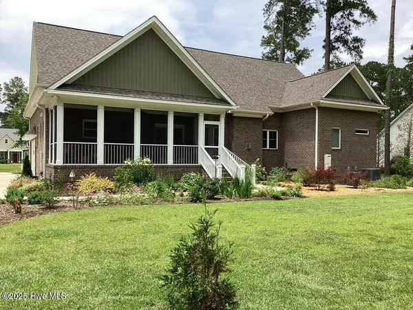 $694,000 | 444 Cypress Landing Trail, Chocowinity, NC 27817