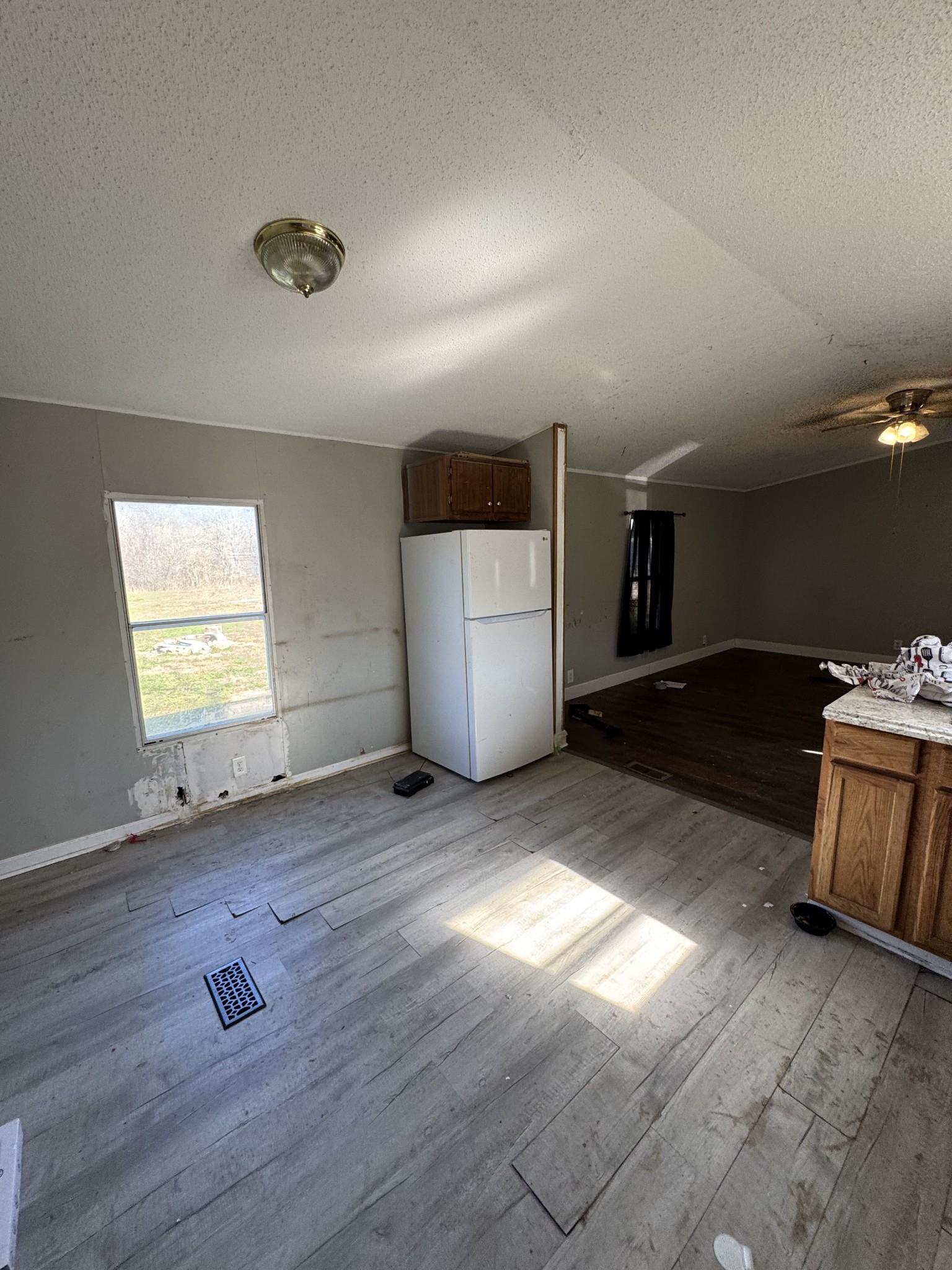 7291 Pinewood Road Nunnelly, TN 37137 - Photo 5 of 13 Gallery Image 5