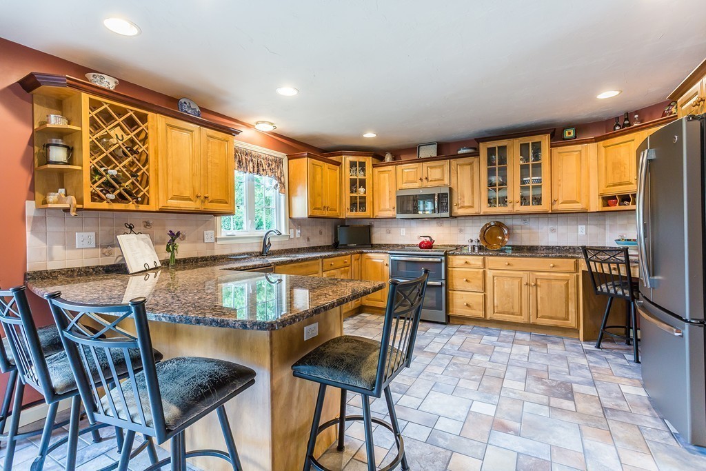 7 Beninati Farm Road Bridgewater, MA 02324 - Photo 11 of 30 Gallery Image 11