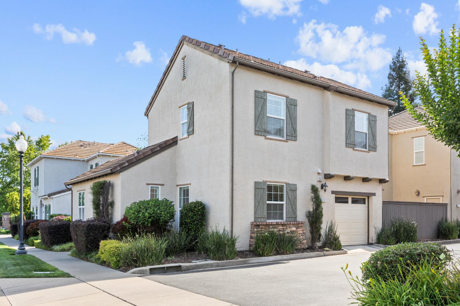 6107 RolkingHam Lane Orangevale, CA 95662 - Photo 28 of 35