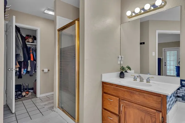 $399,470 | 2409 Twin Oaks Drive, Portland, TX 78374