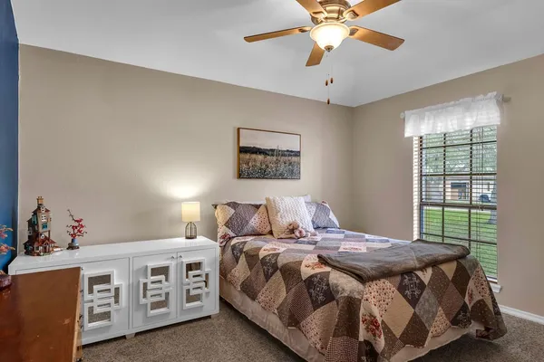$399,470 | 2409 Twin Oaks Drive, Portland, TX 78374