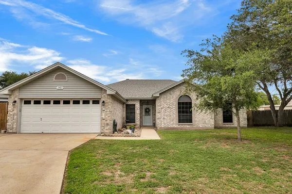$399,470 | 2409 Twin Oaks Drive, Portland, TX 78374