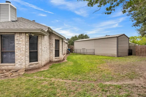 $399,470 | 2409 Twin Oaks Drive, Portland, TX 78374