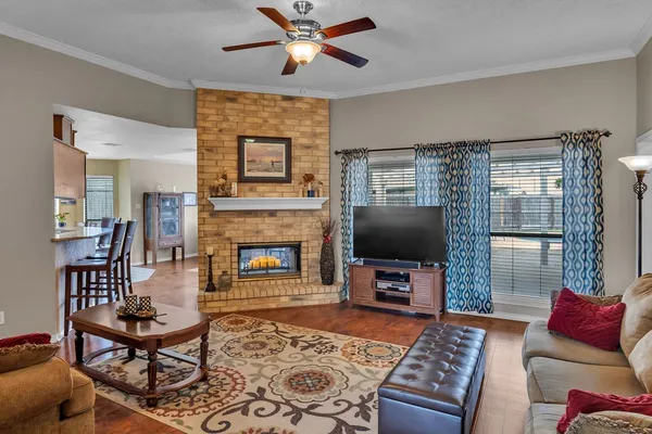 $399,470 | 2409 Twin Oaks Drive, Portland, TX 78374